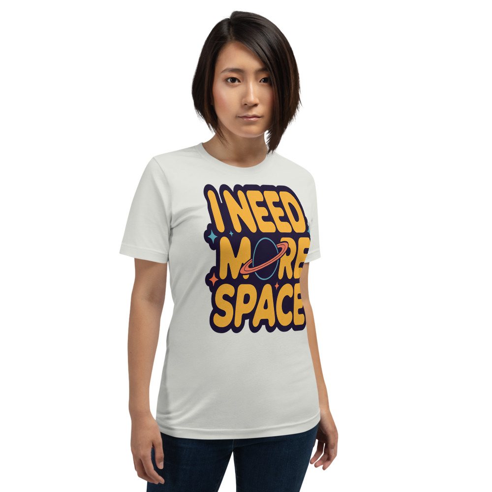Planetinio I Need More Space Tee