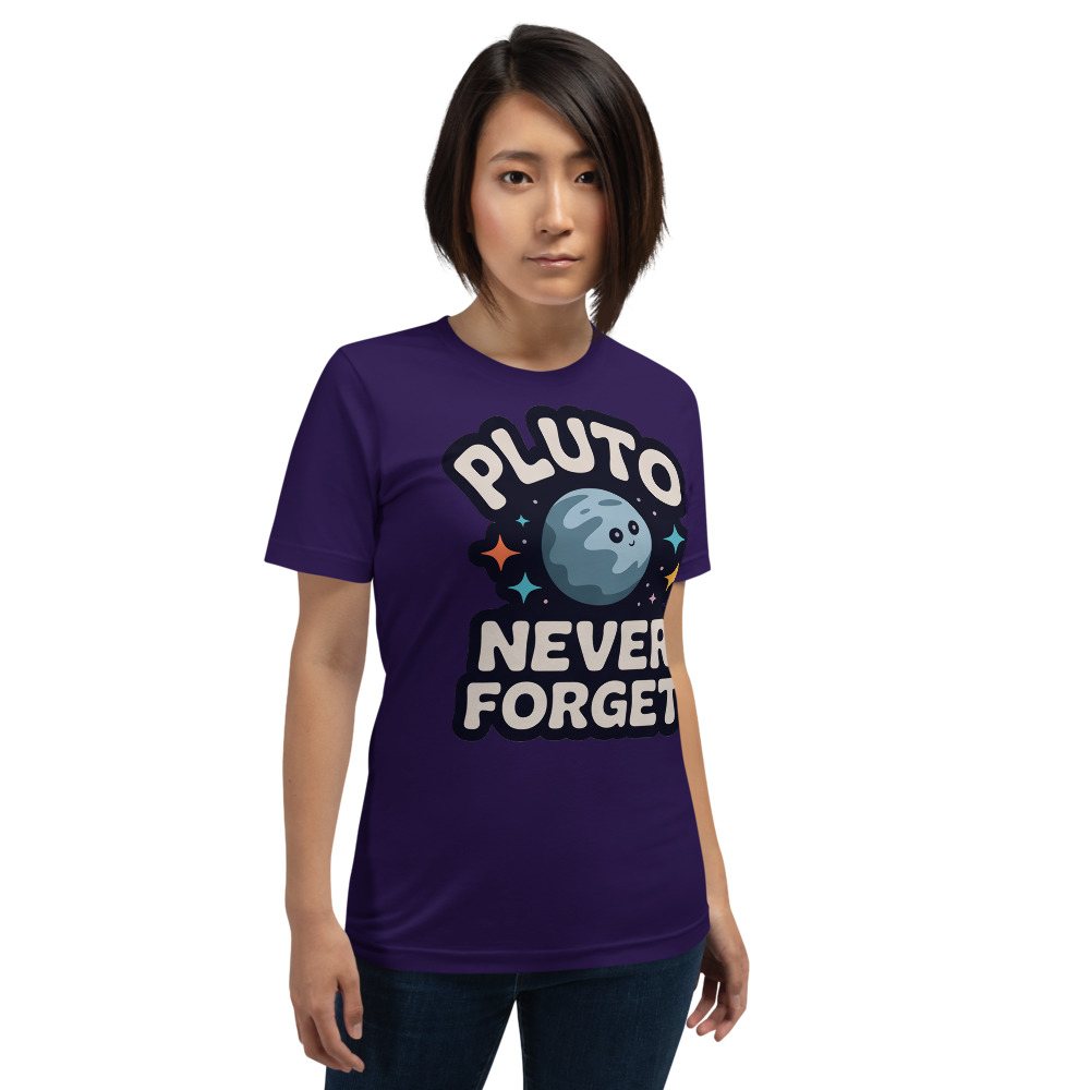 Planetinio Pluto Never Forget Tee Front