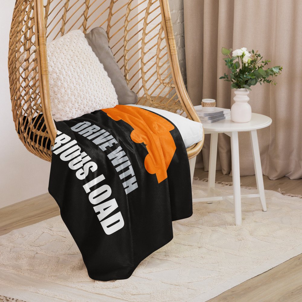 Serious Load Drive With Sherpa Blanket Front